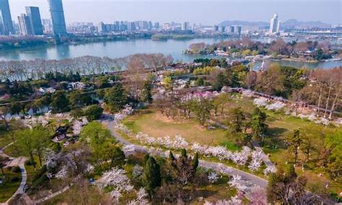 南京玄武湖公园好玩吗,南京玄武湖公园有哪些景色