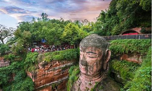 乐山景点攻略一日游_乐山旅游攻略必去景点推荐一下