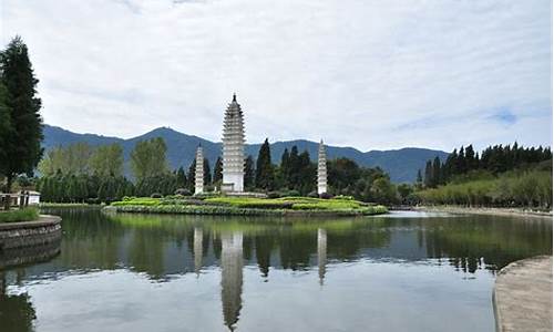 云南昆明旅游景点有哪些,云南昆明旅游景点有哪些地方好玩