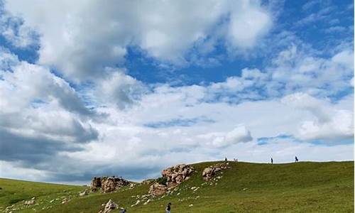 龙山景区_龙山空中草原旅游攻略