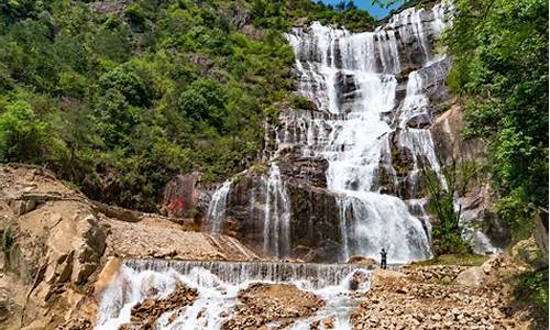 天台山旅游攻略大瀑布路线,天台山瀑布在哪