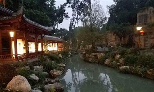 花溪公园旅游攻略_花溪公园住宿