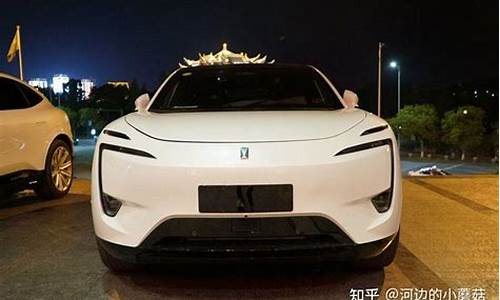 阿维塔e11和问界m5哪个好-阿维塔首款车型e11